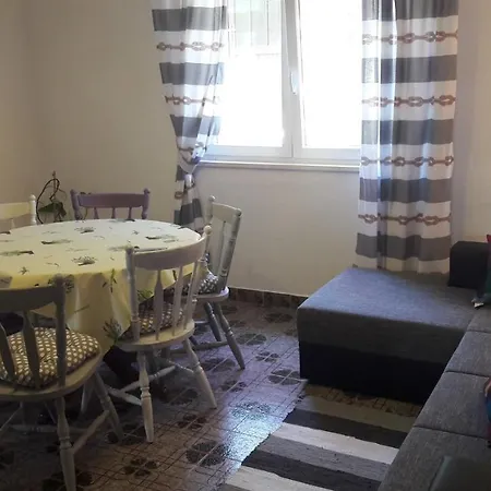 Apartment By The Sea - Perna, Peljesac - 13921 Kuciste