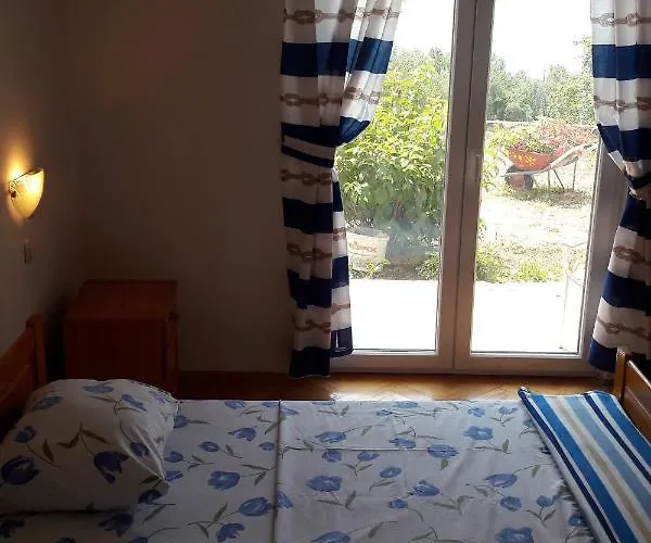 By The Sea - Perna, Peljesac - 13921